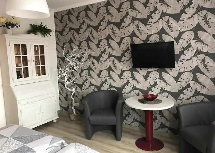 Am Schlossparkcenter Apartment *